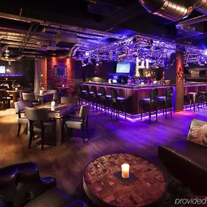 Pentahotel Hotel